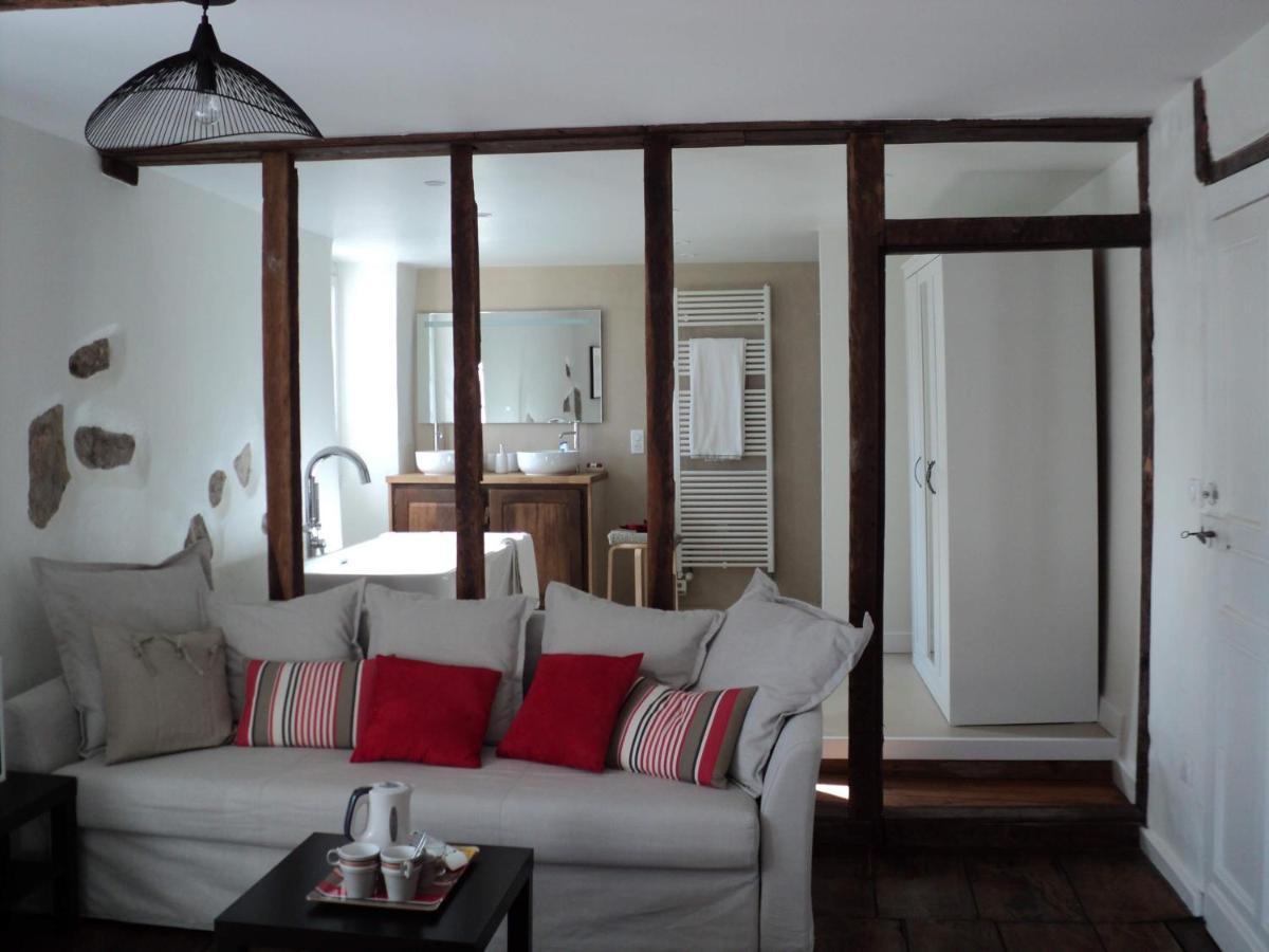 Bed and Breakfast Chalbonia Louhossoa Exterior foto